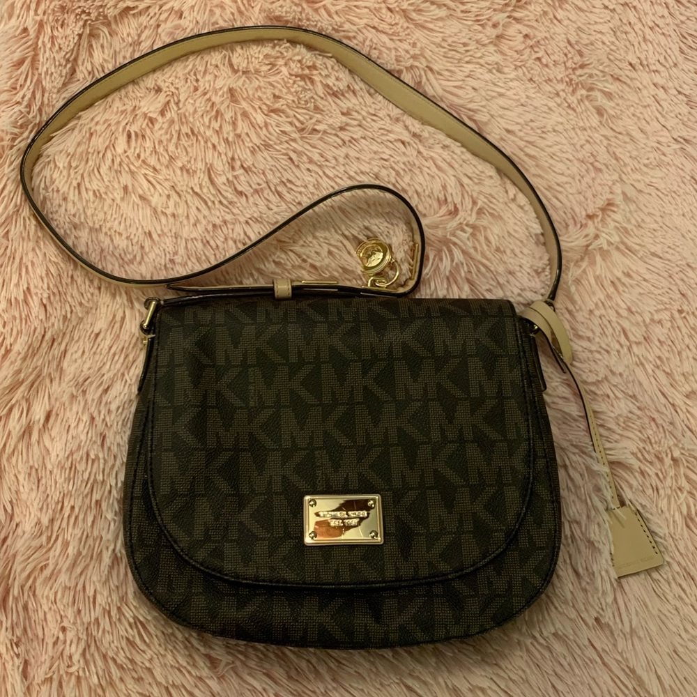 Michael Kors Crossbody